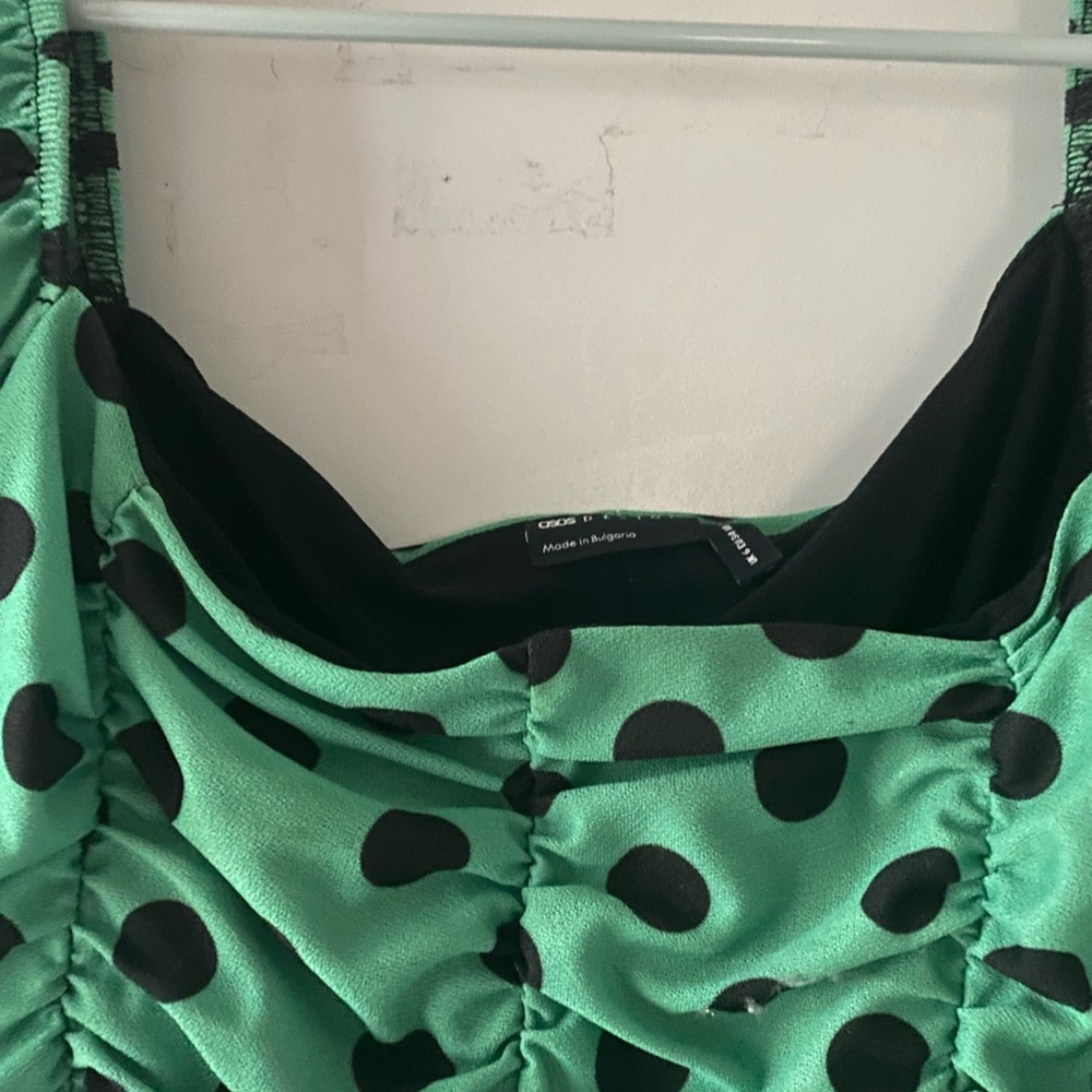 Green polka dot puff sleeve top